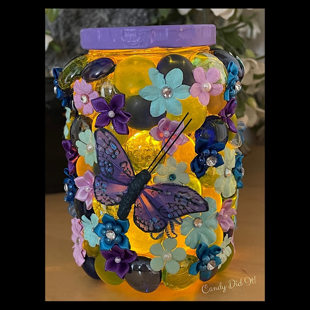 NWT Candy Did It! Pretty One Of A Kind Handmade Garden Party Night Light